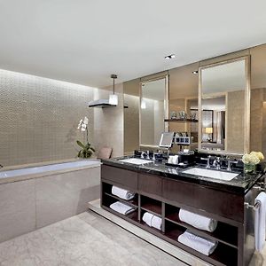 Aansluitende Kamer met Twee Aparte Bedden